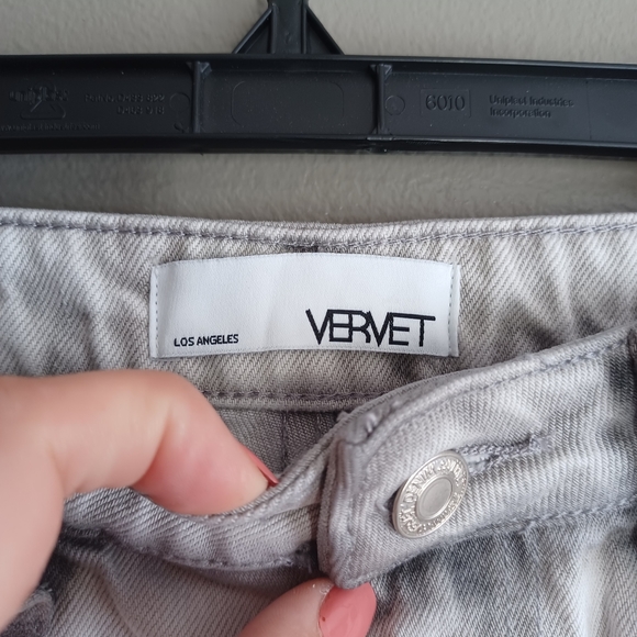 Vervet By Flying Monkey Jeans Acid Wash hi rise Flared - Picture 4 of 13